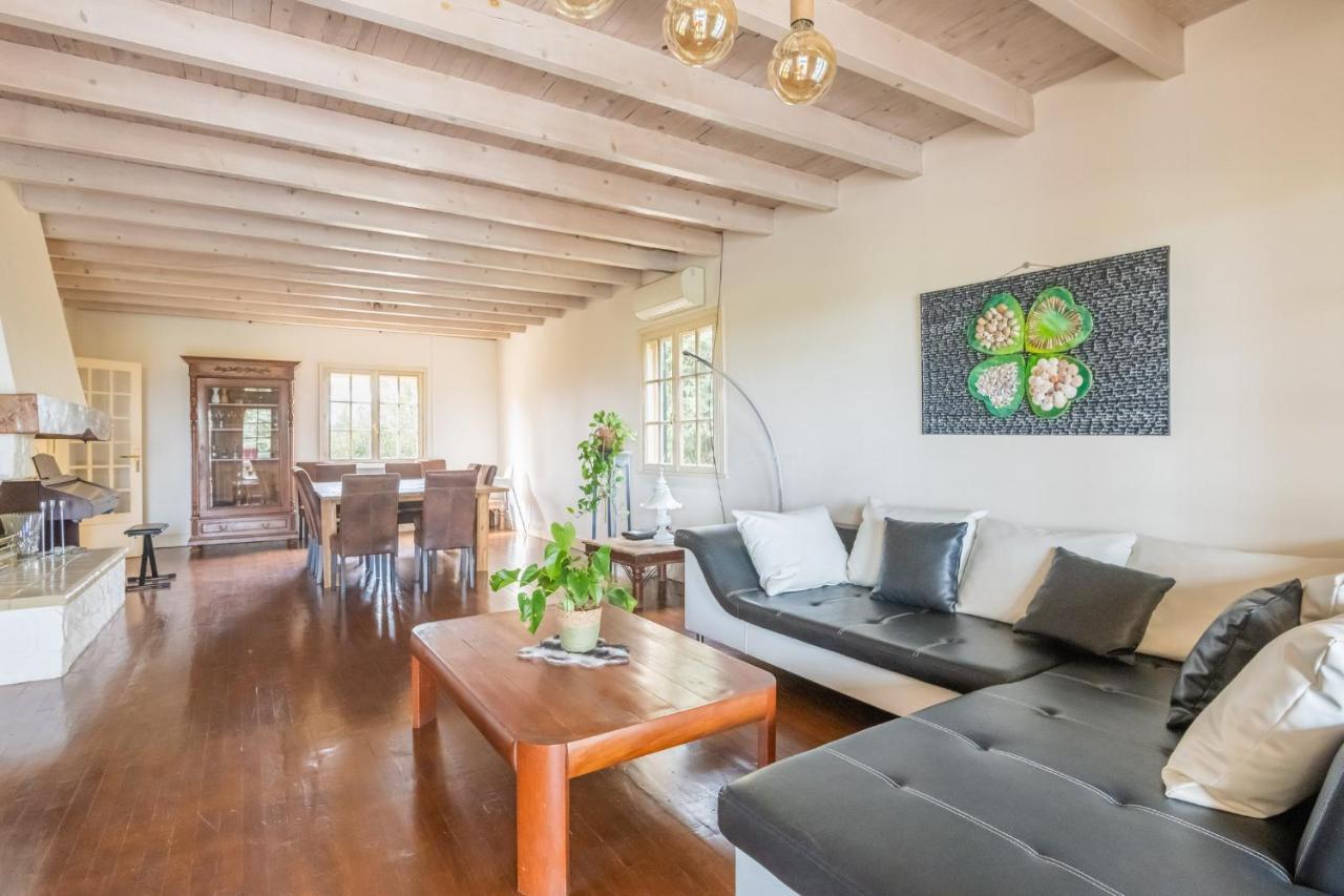 Villa Les Cigales Ouveillan Kültér fotó
